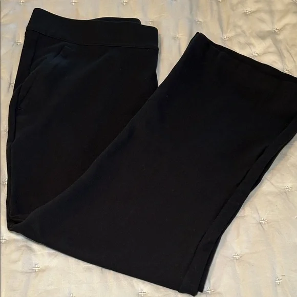 Universal Standard pull-on Pointe Black Boot Cut Casual Pants - Picture 4 of 6